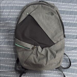 The North Face Men's Gray and Black Backpack